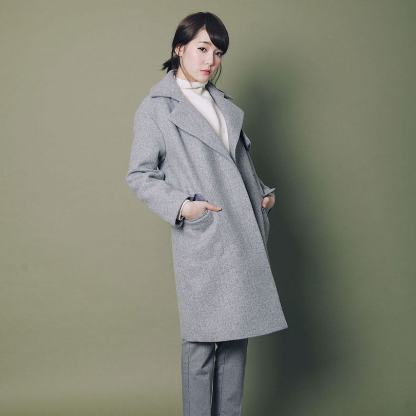 率性翻領羊毛大衣