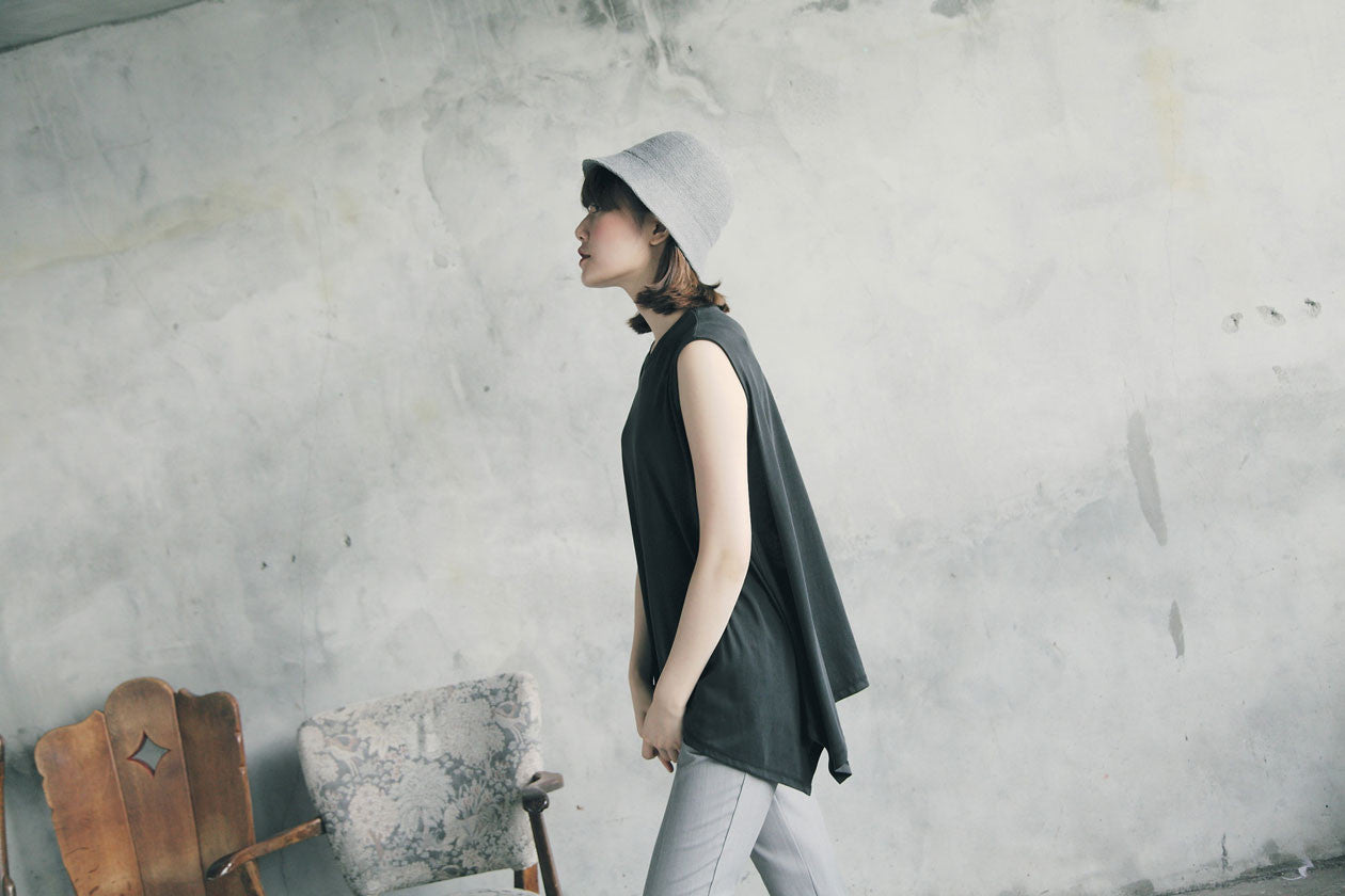 不規則下擺長背心(兩色)