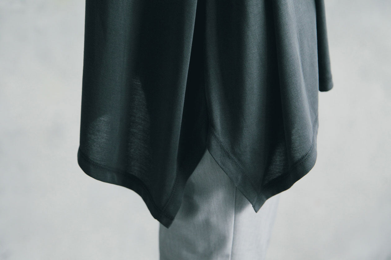 不規則下擺長背心(兩色)