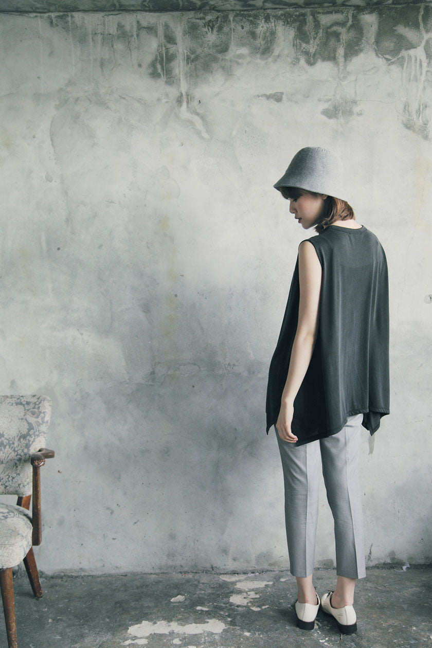 不規則下擺長背心(兩色)