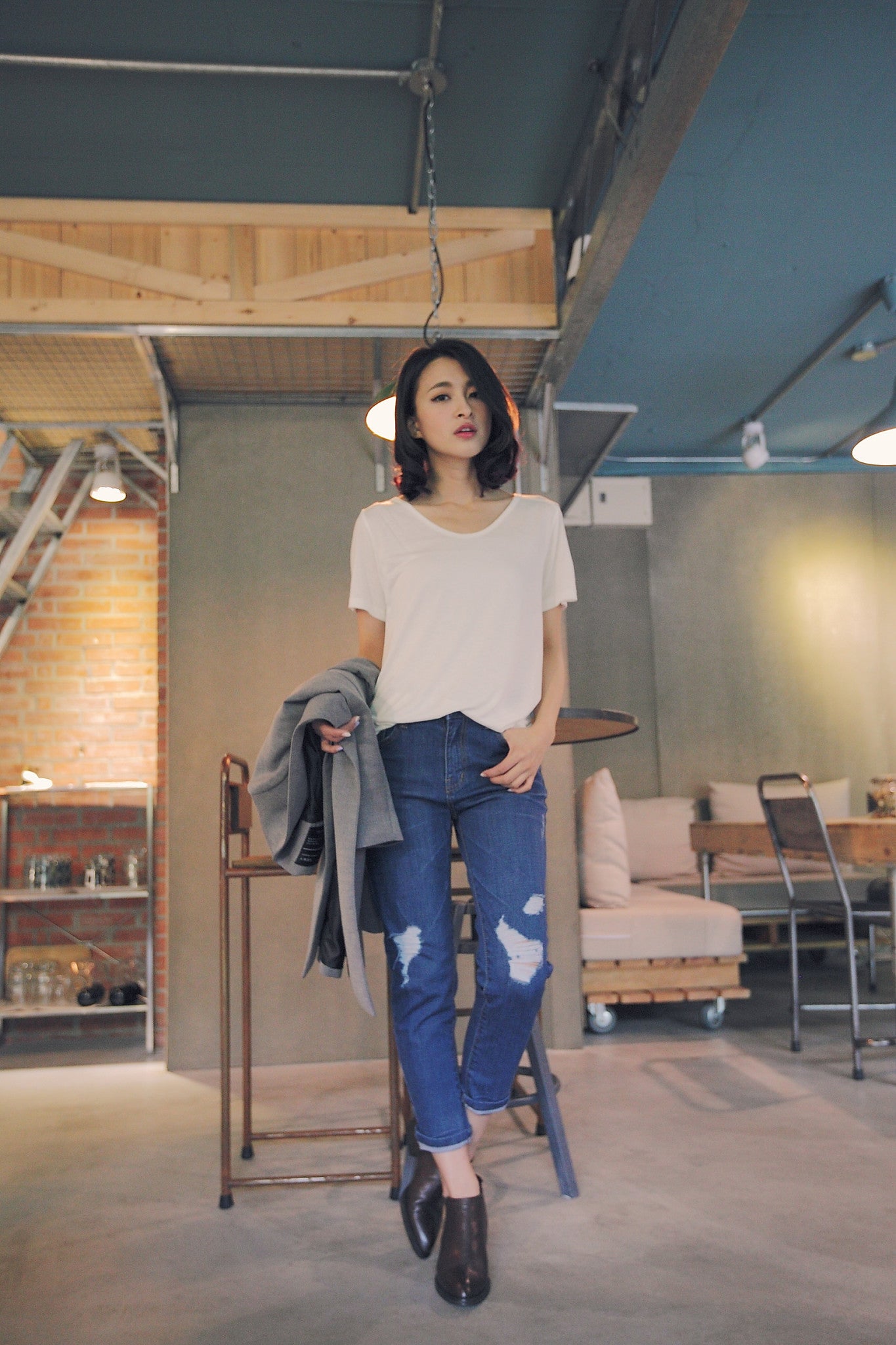 破損感窄型男友褲