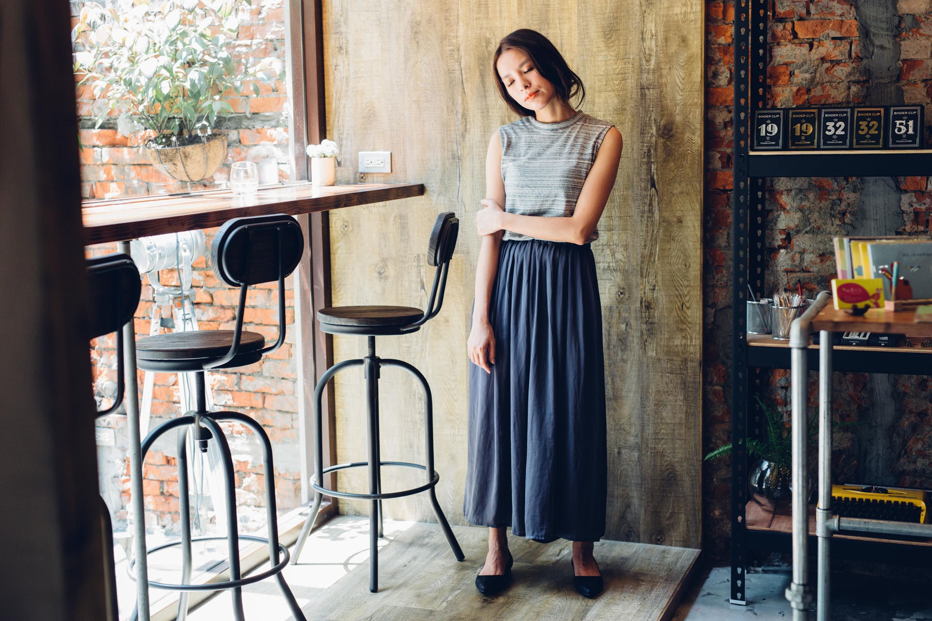 鐵灰飄逸涼感褲裙