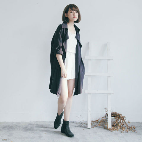 隨性翻領薄風衣(深藍)