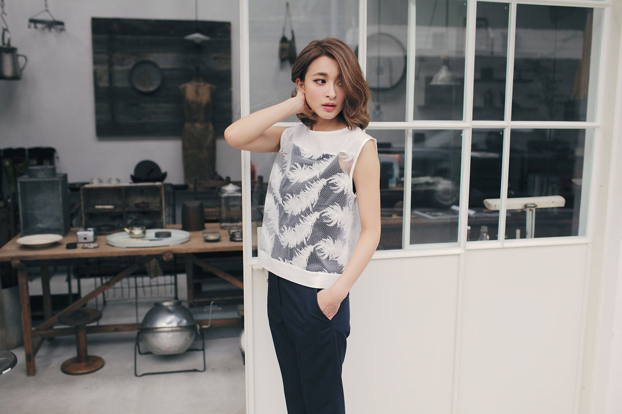 立體羽毛織紋背心(兩色)