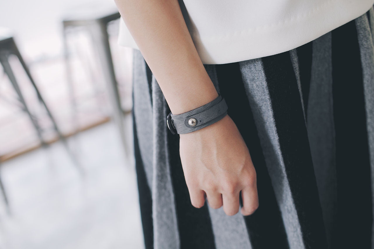 駝鳥皮手環(兩色)