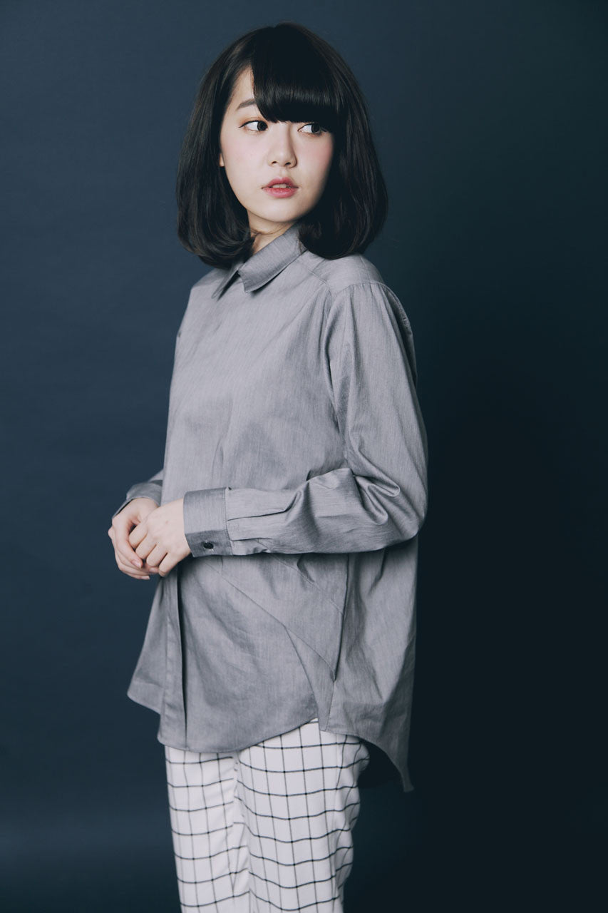 灰色拼接造型襯衫