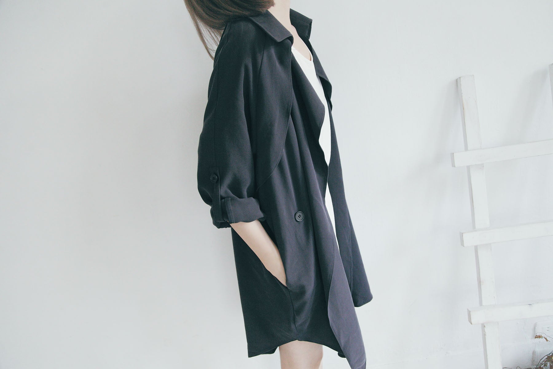 隨性翻領薄風衣(深藍)