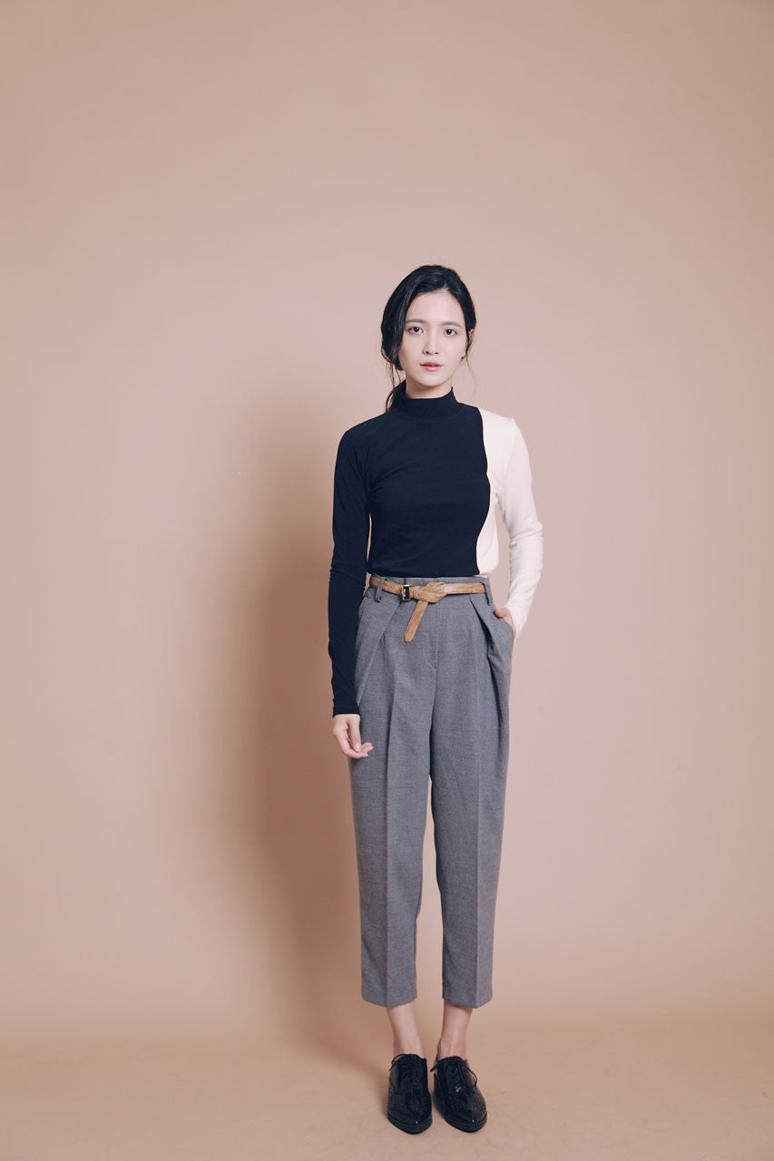 材質拼接雙色上衣