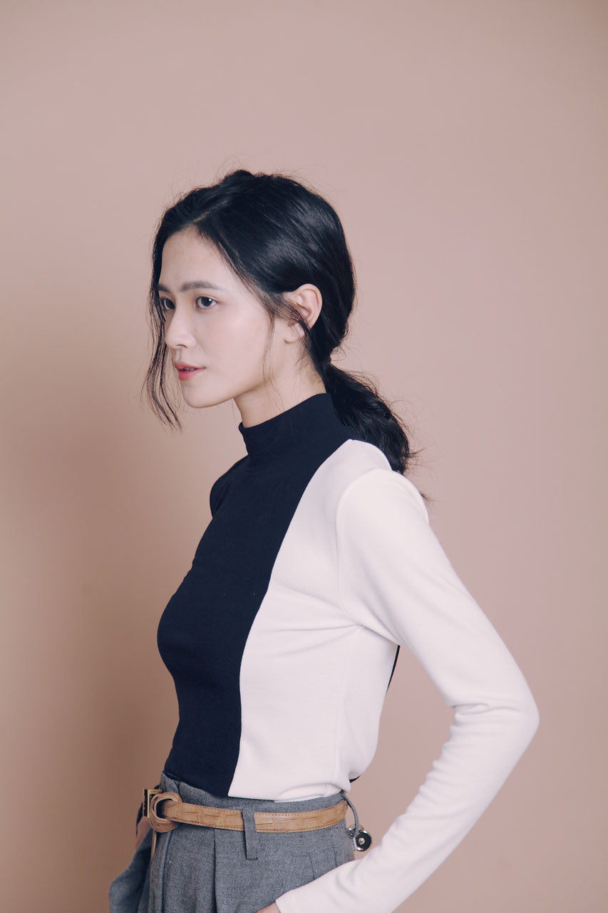 材質拼接雙色上衣