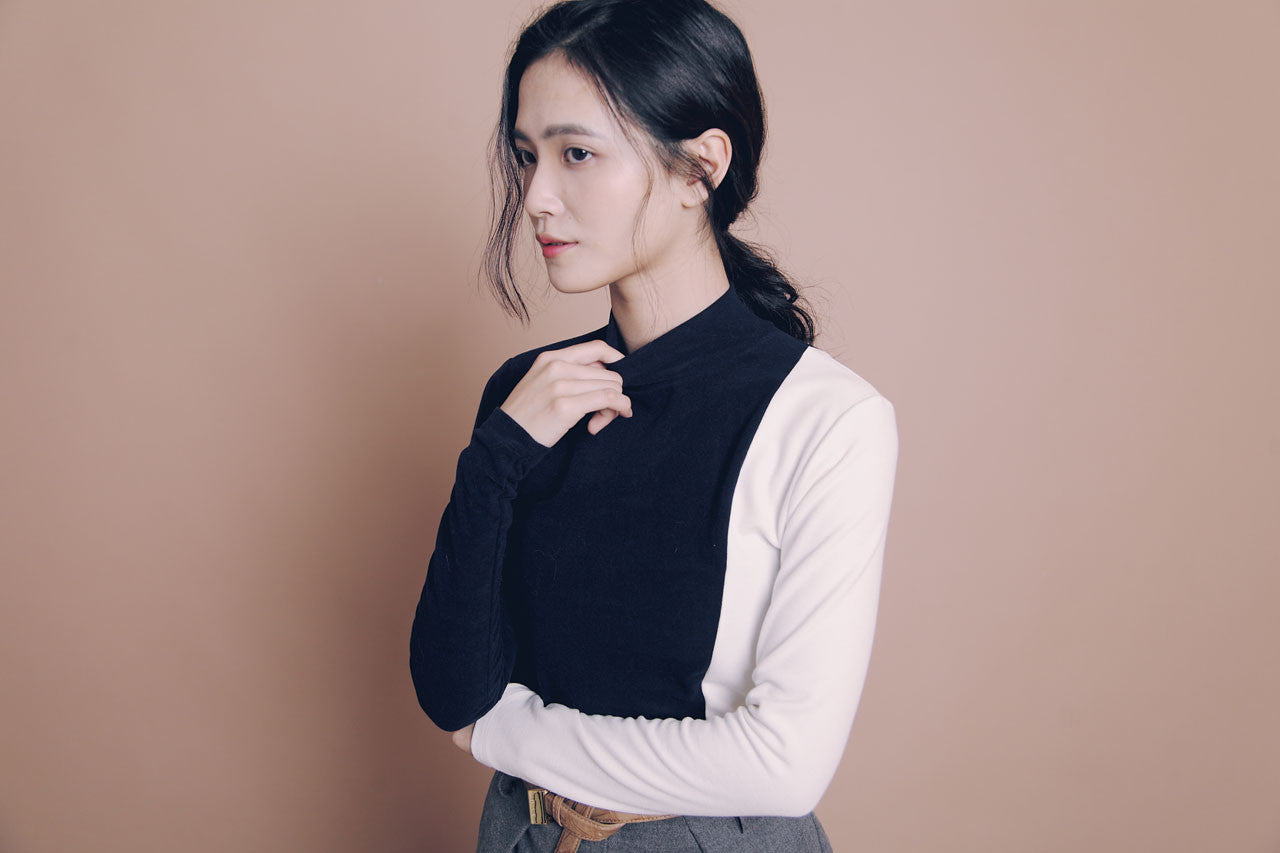 材質拼接雙色上衣