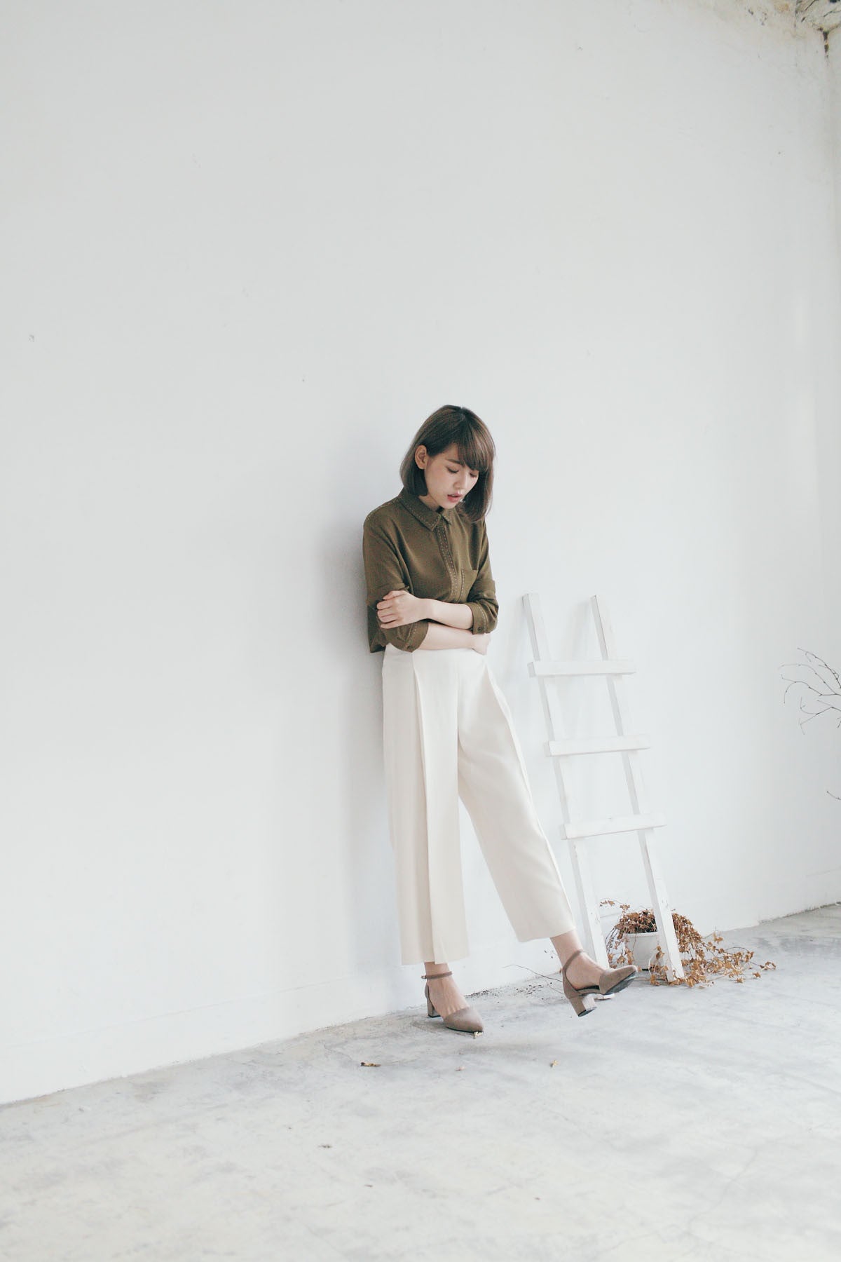 質感打褶九分寬褲(兩色)