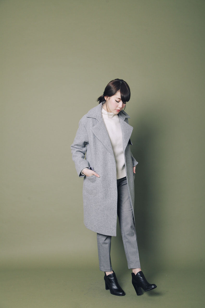 率性翻領羊毛大衣