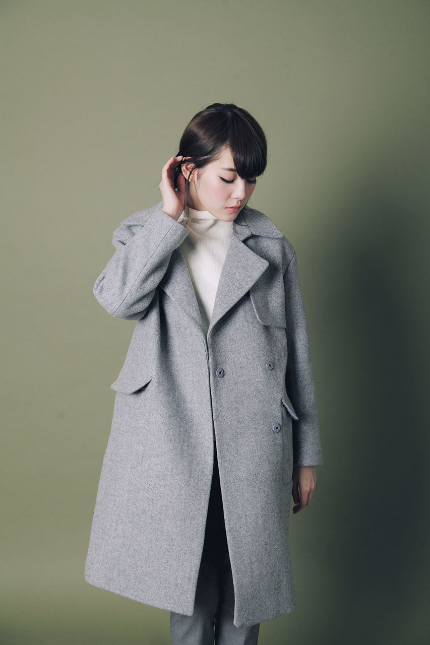 率性翻領羊毛大衣