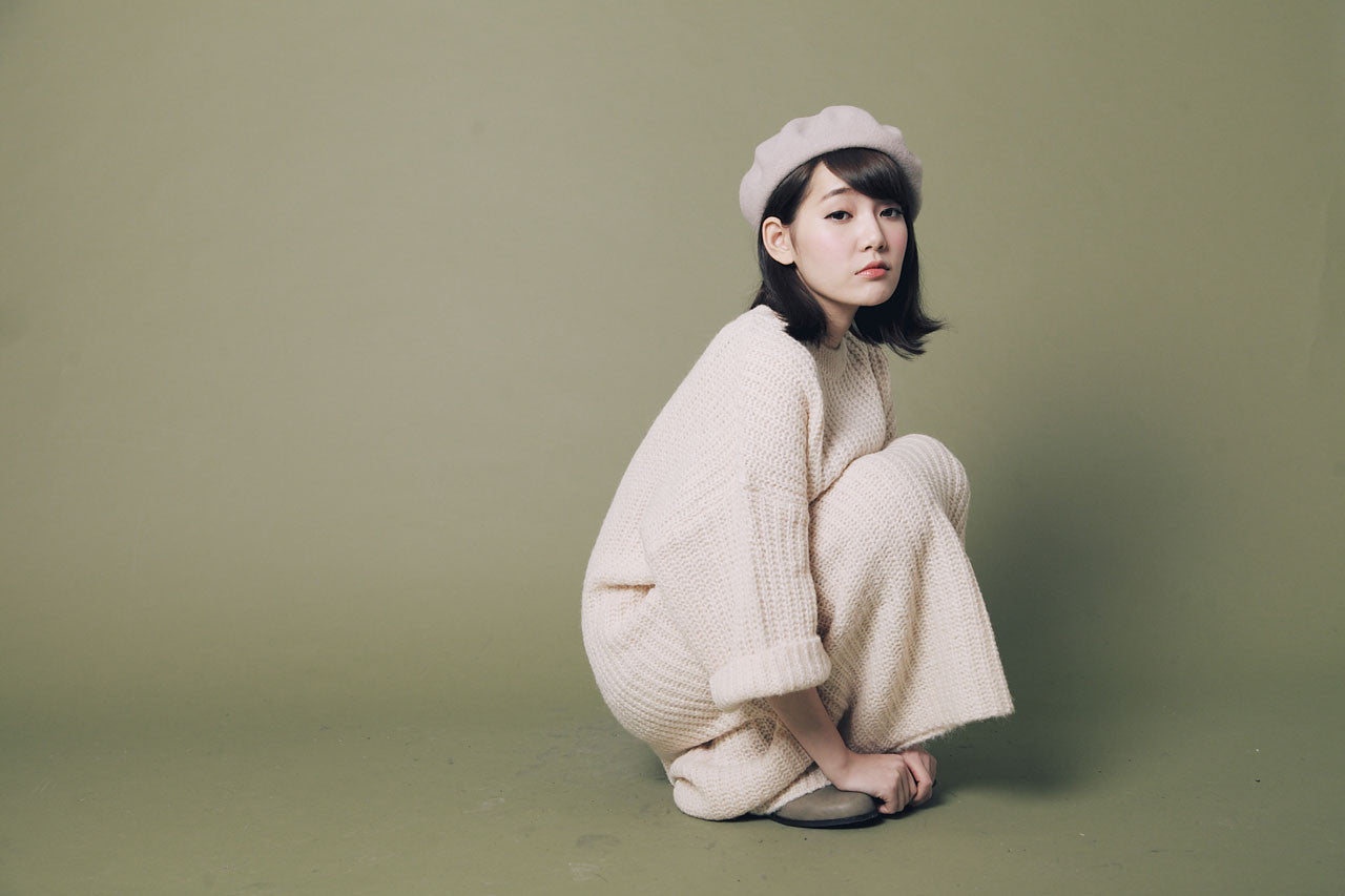 鬆軟寬袖針織連身裙