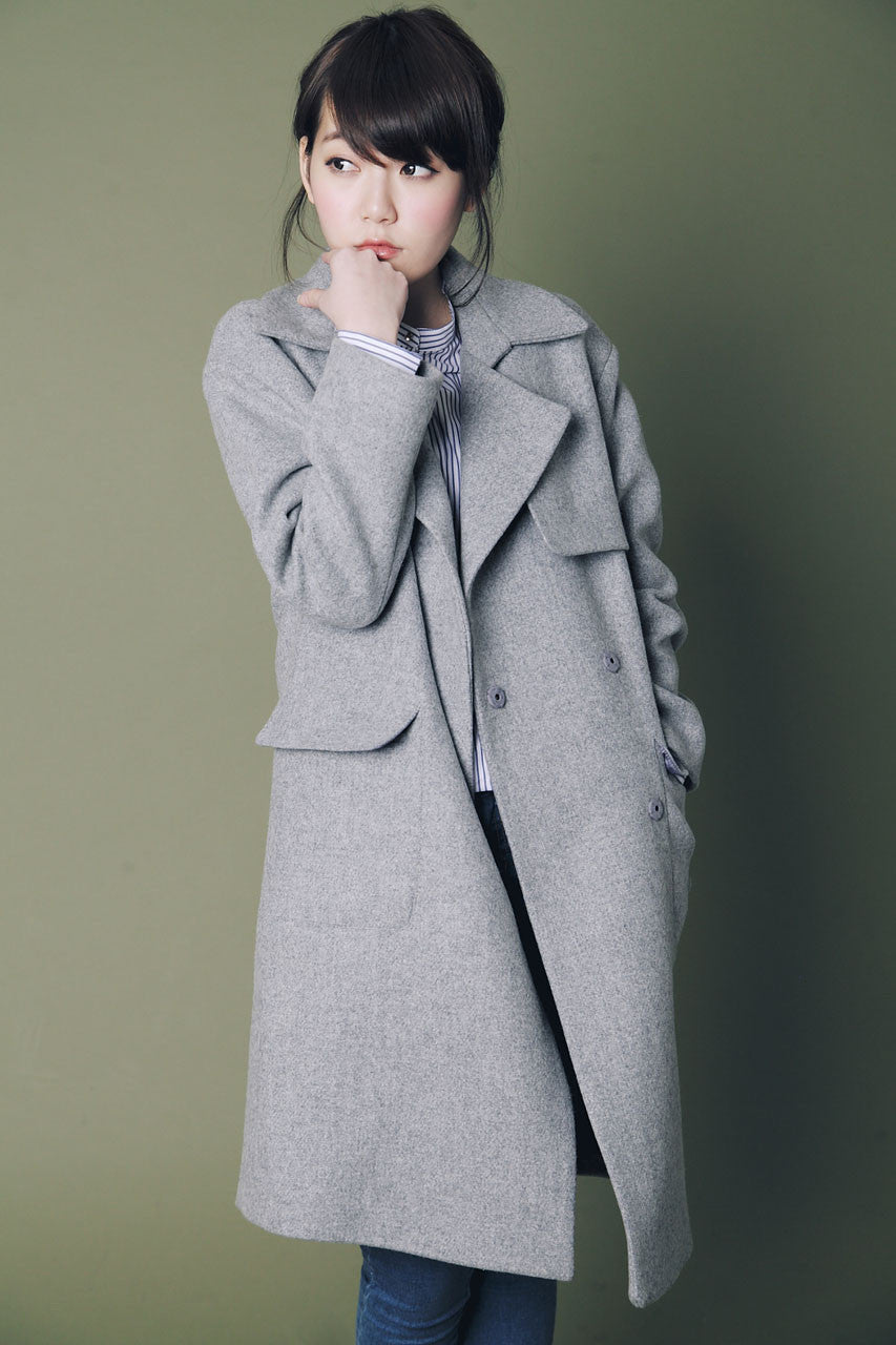率性翻領羊毛大衣