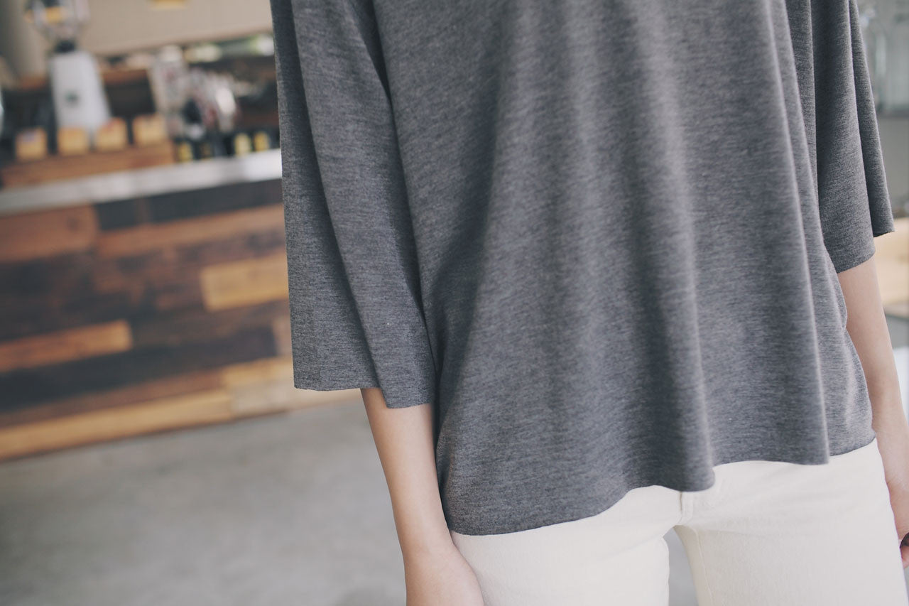 素面寬袖上衣(兩色)