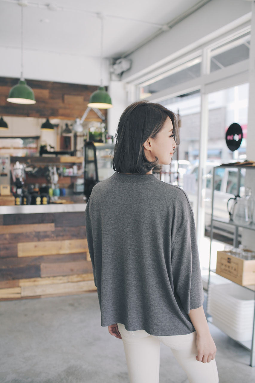 素面寬袖上衣(兩色)