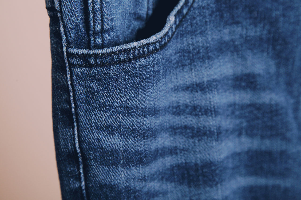 刷色抽鬚小直筒褲