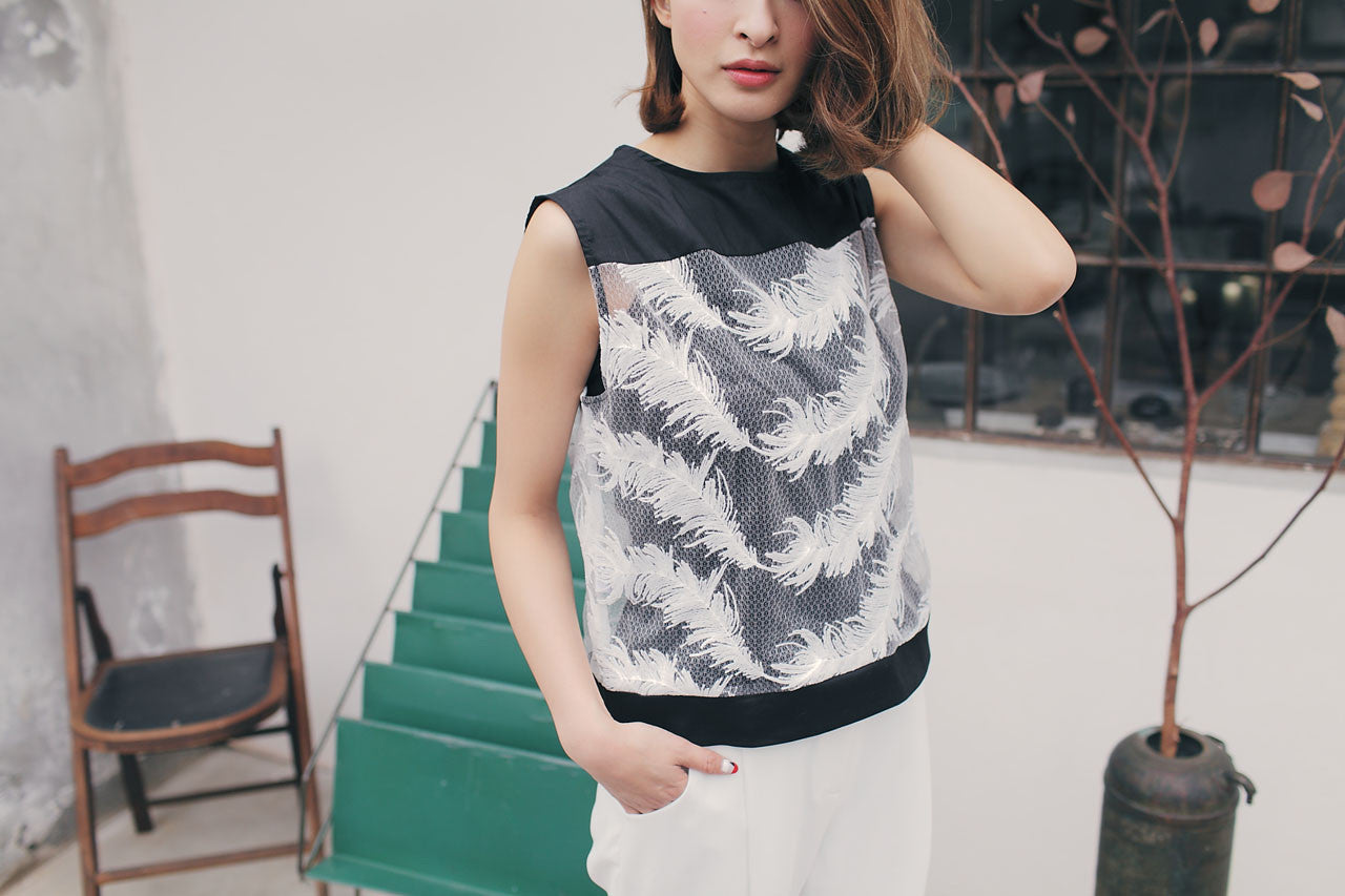 立體羽毛織紋背心(兩色)