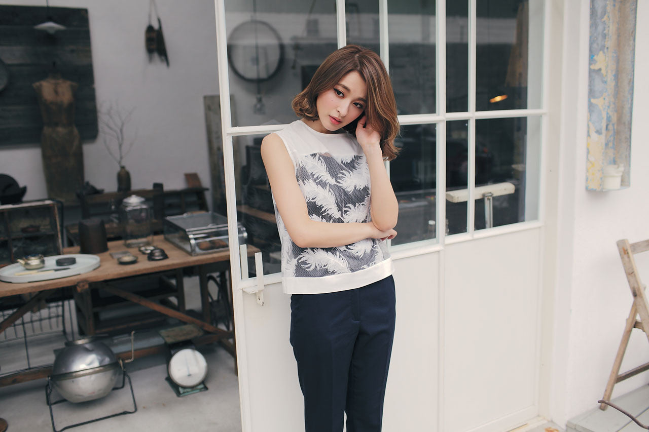 立體羽毛織紋背心(兩色)