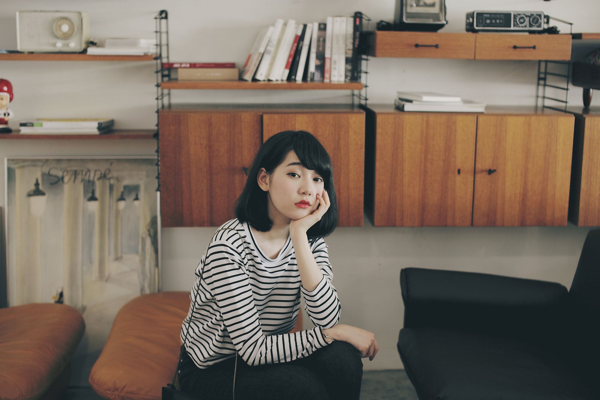 橫紋圓領挺版上衣