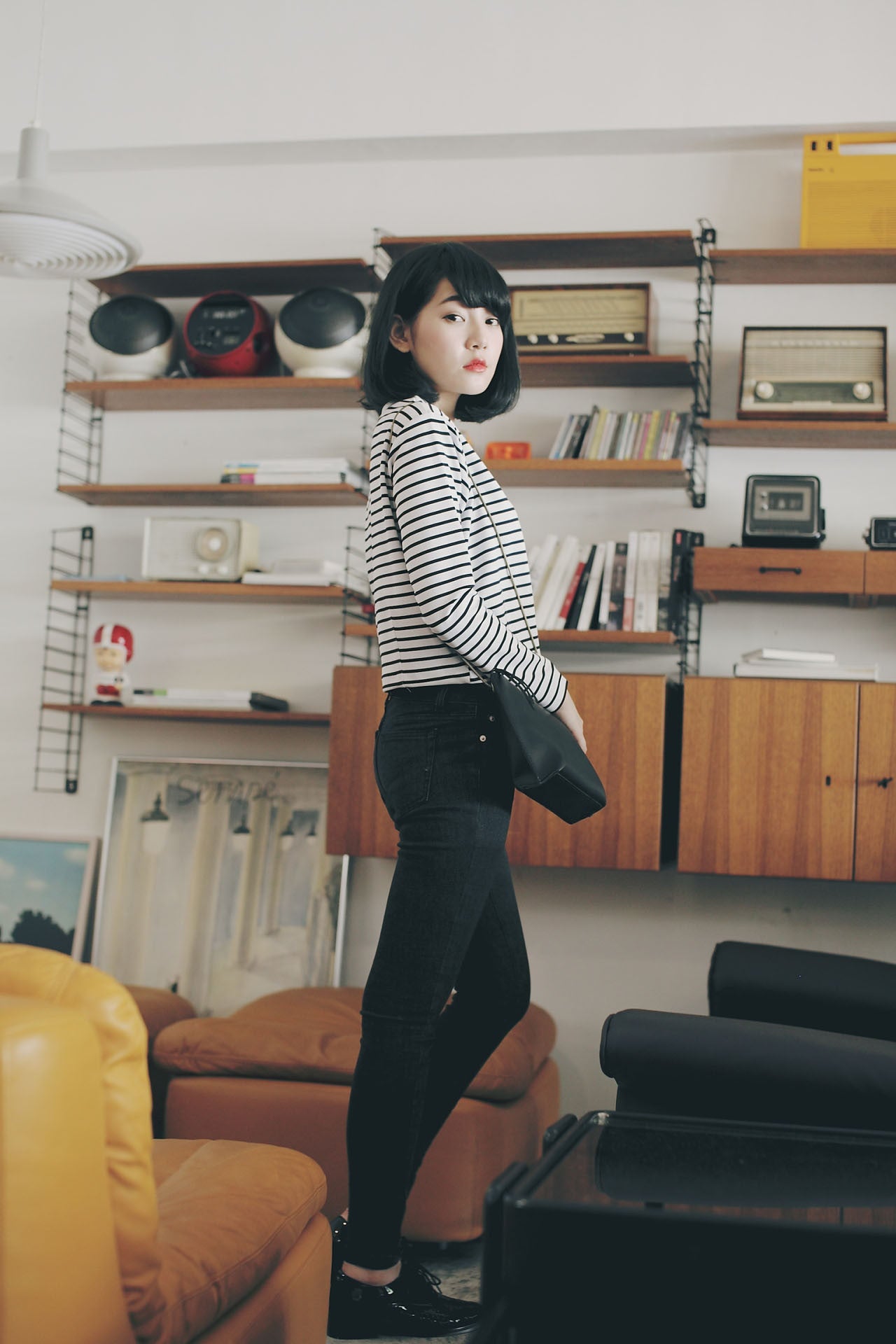 黑灰貼腿牛仔褲