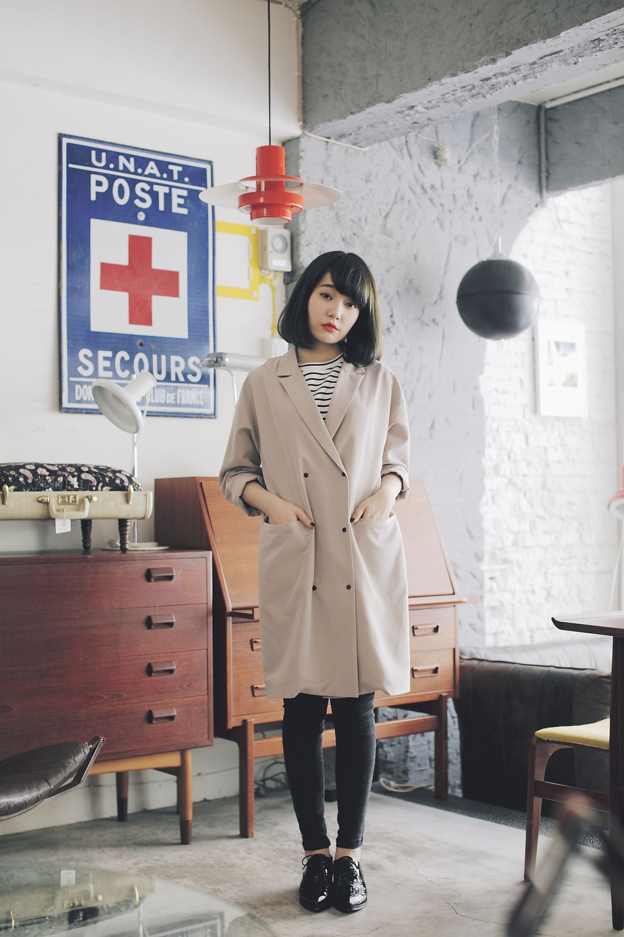 小排扣蜜絨薄風衣