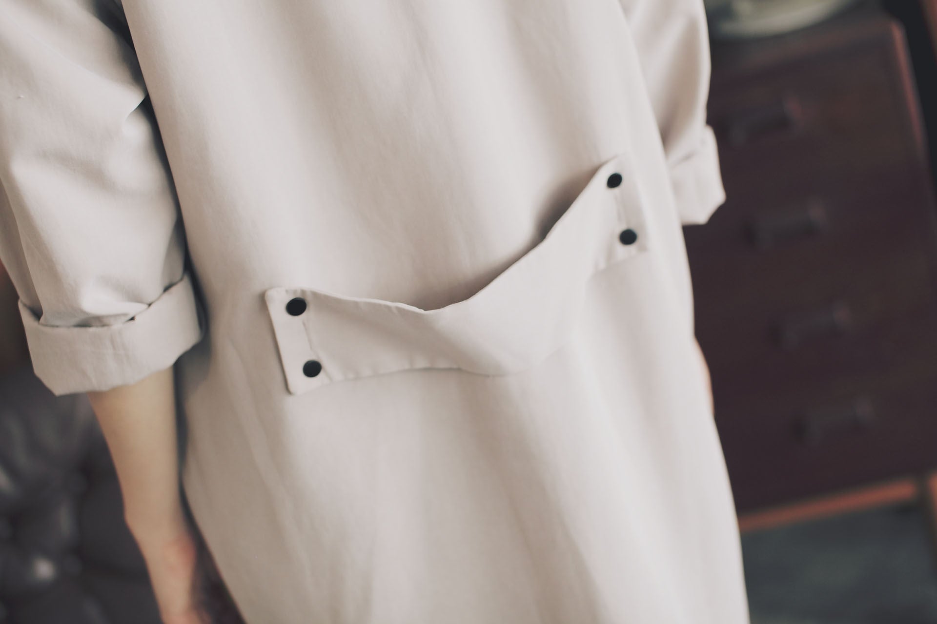 小排扣蜜絨薄風衣