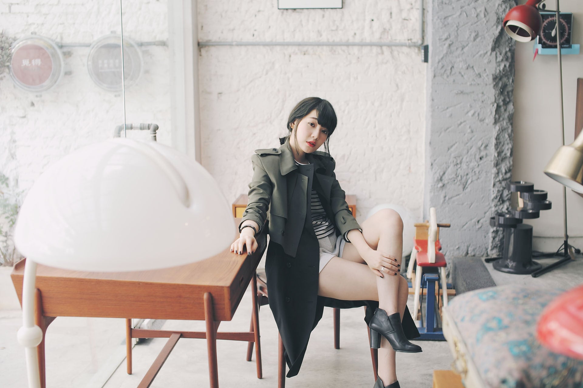 4Way撞色挺版風衣-綠/黑