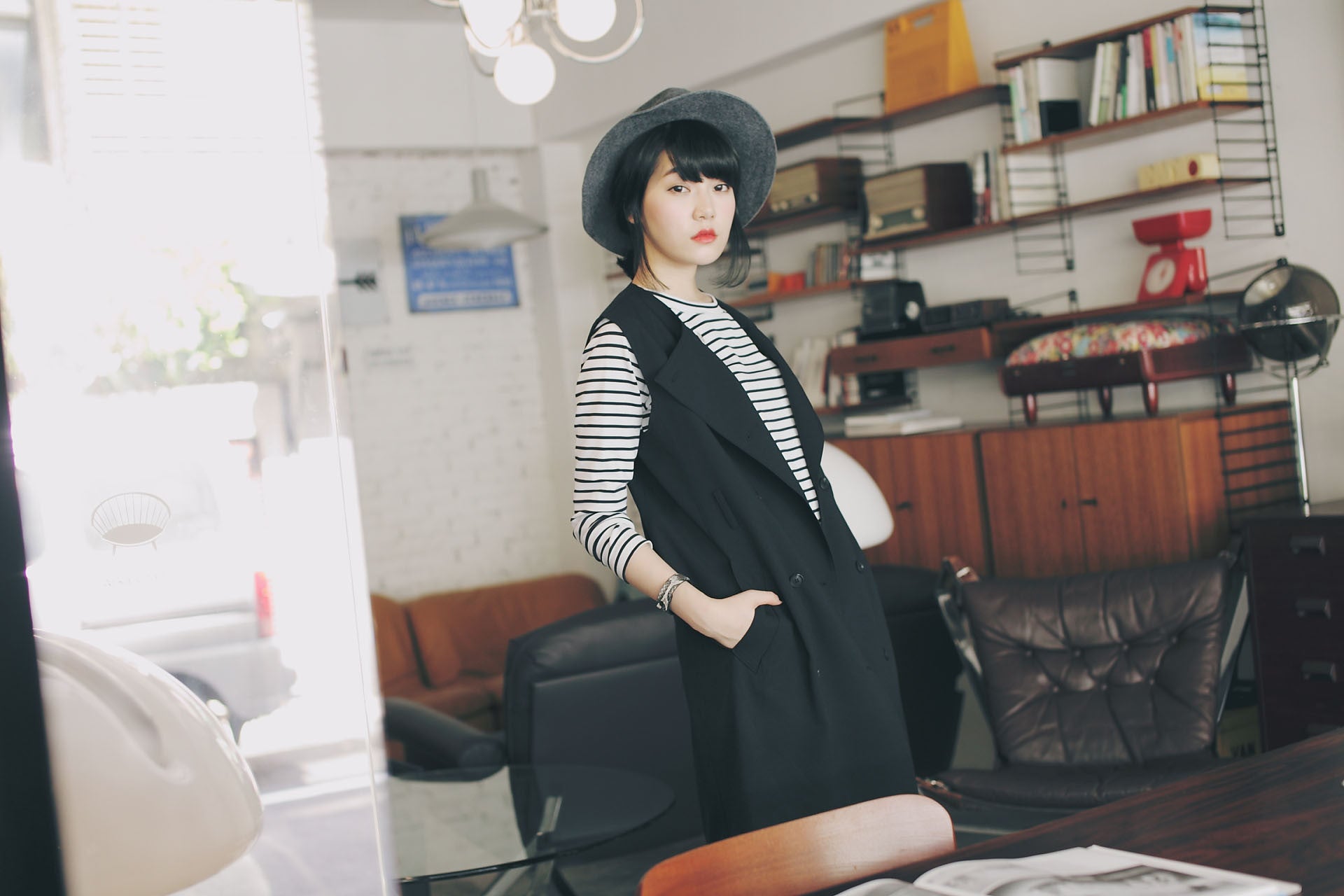 4Way撞色挺版風衣-綠/黑