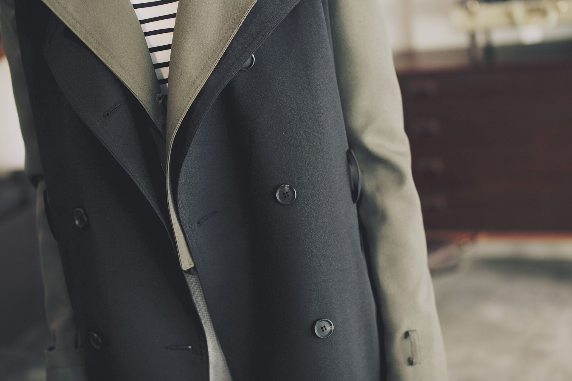 4Way撞色挺版風衣-綠/黑