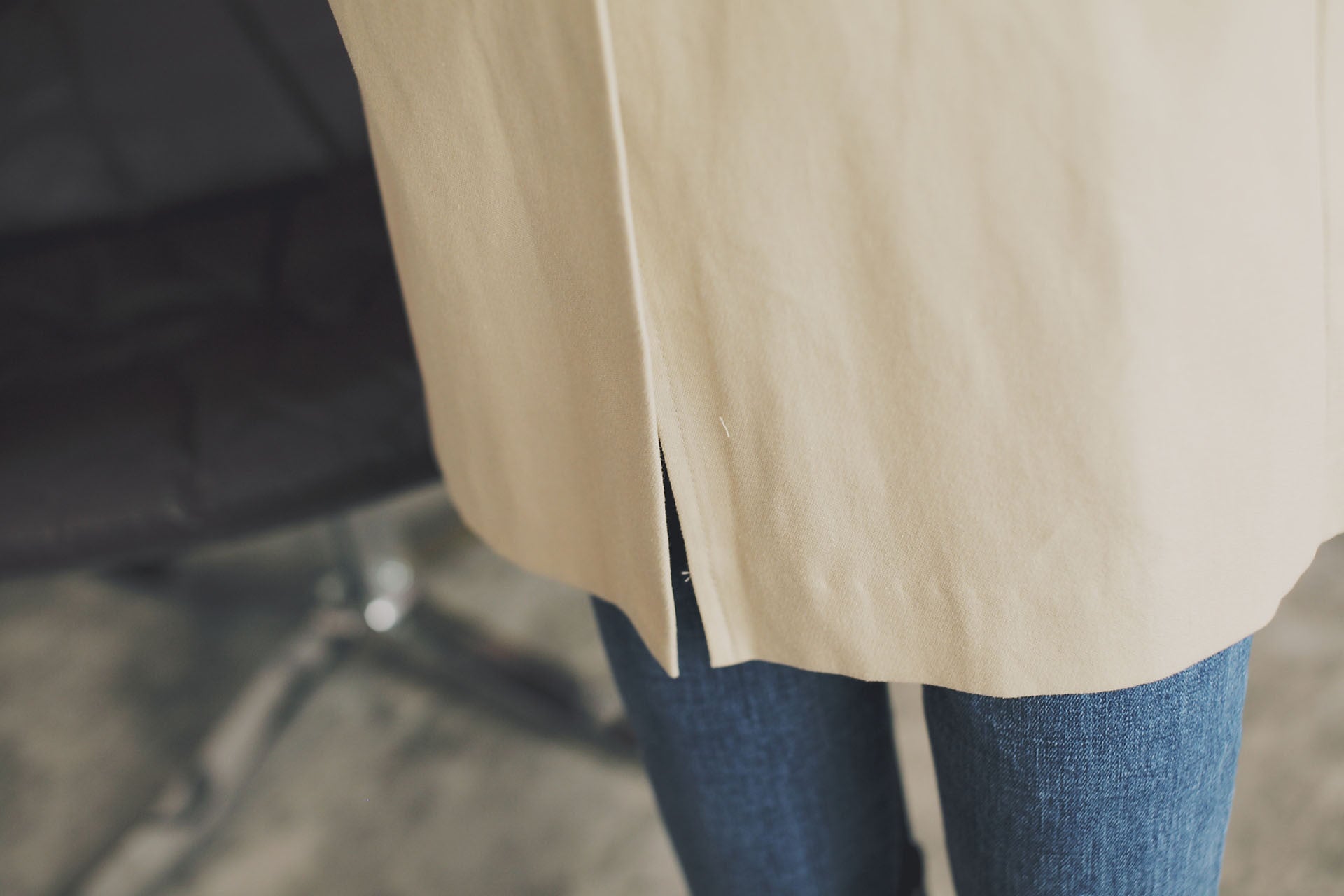 率性長版硬挺風衣