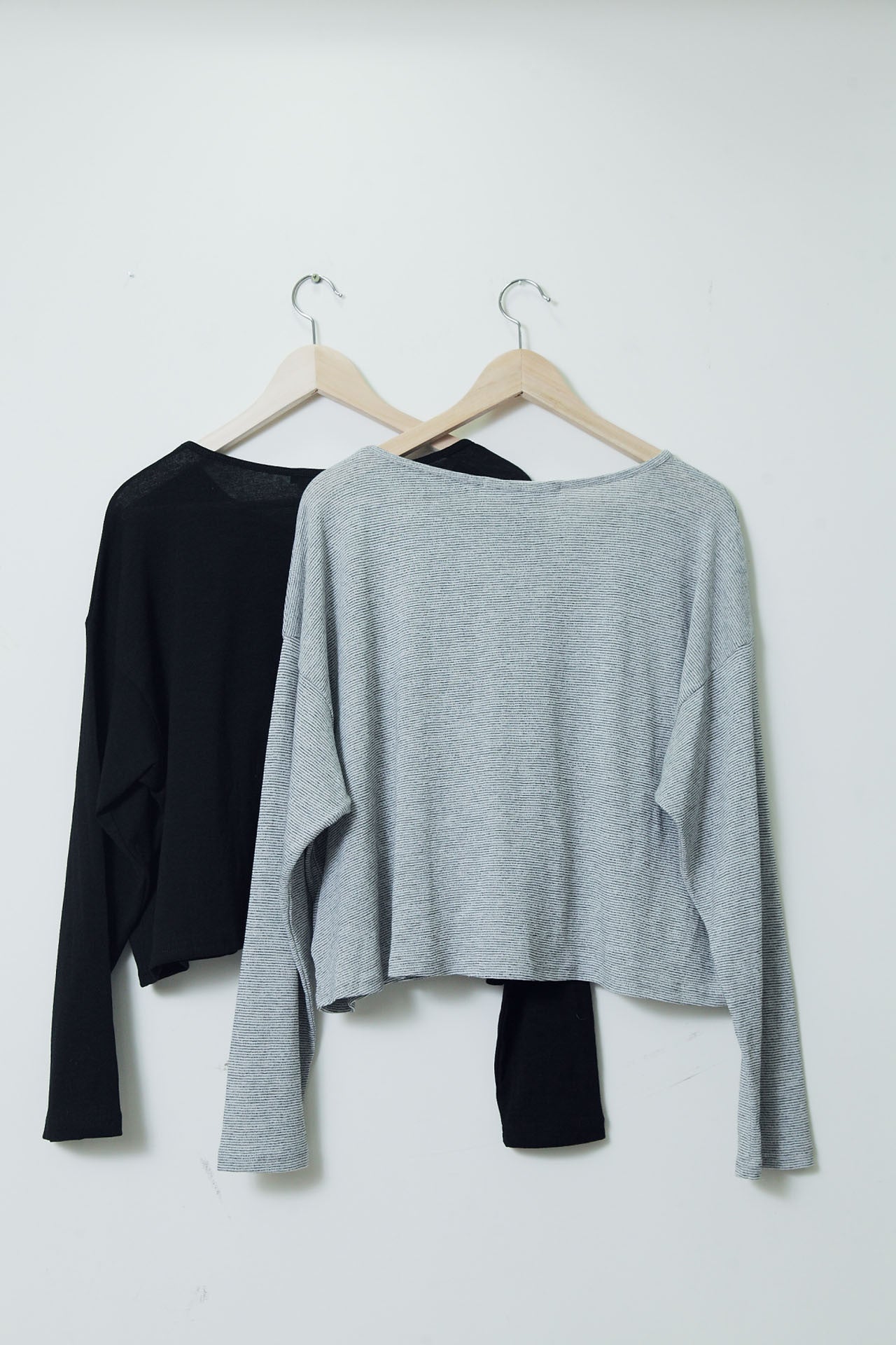 隨性寬版長袖上衣(兩色)