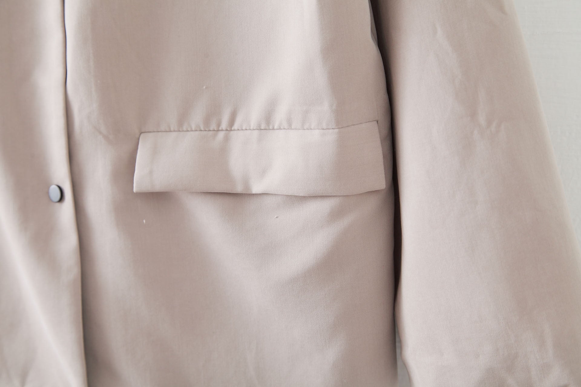 小排扣蜜絨薄風衣